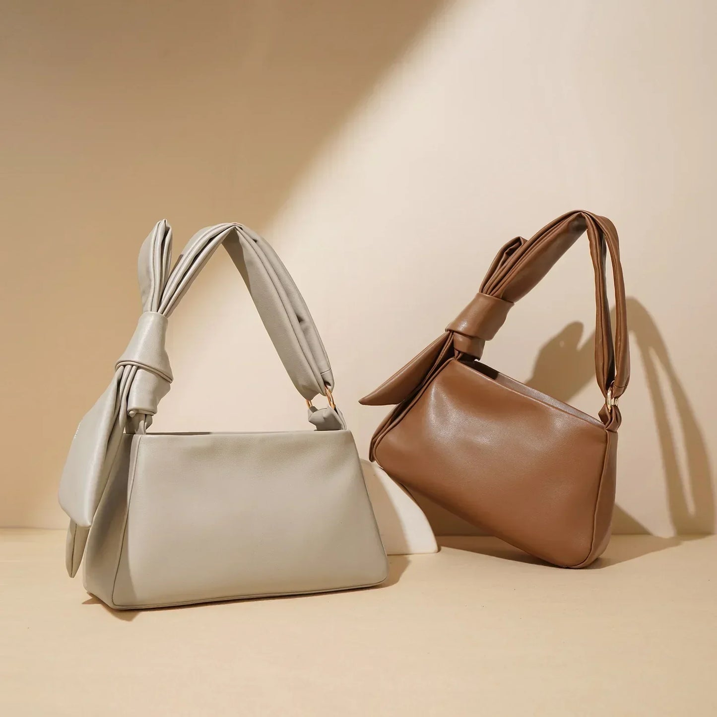 Leather Crossbody Bow Bag Hilda