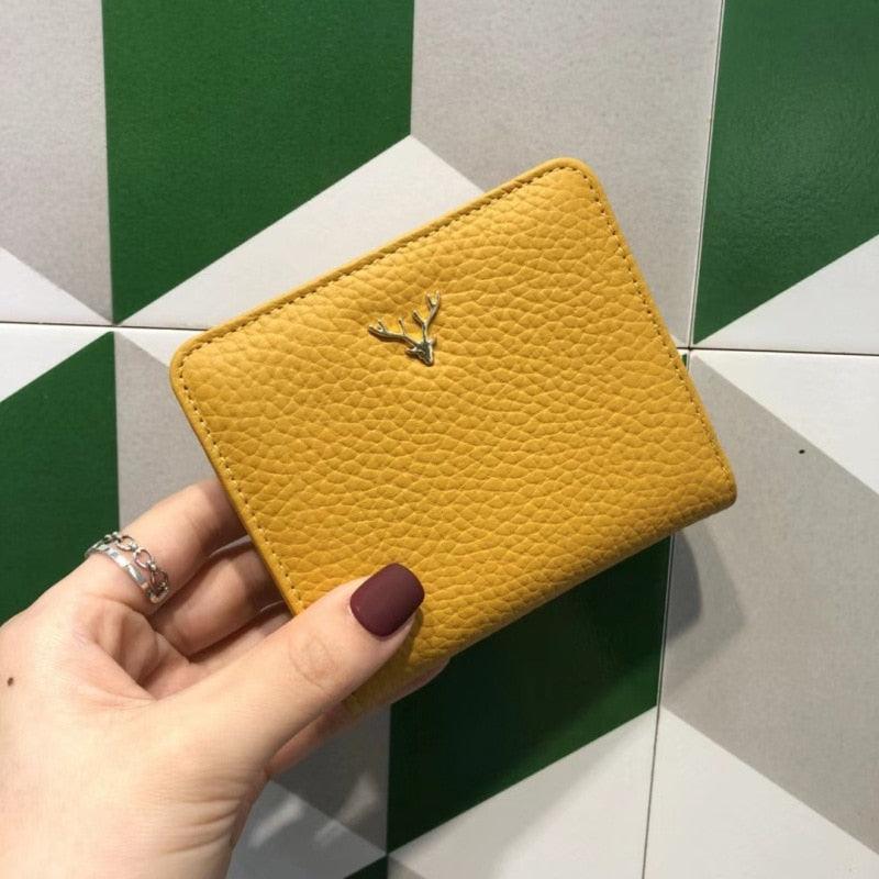 Women's Compact Genuine Leather Wallet - Roseli