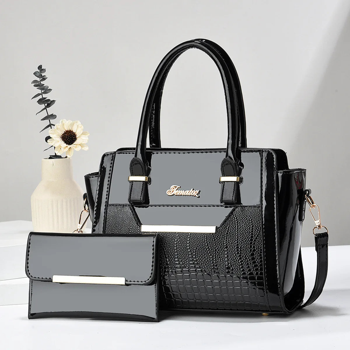 Bag and Wallet Kit in Leather - Cror
