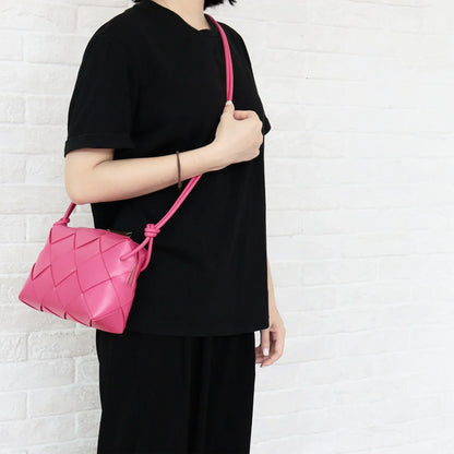 Zélia Medium Leather Crossbody Bag