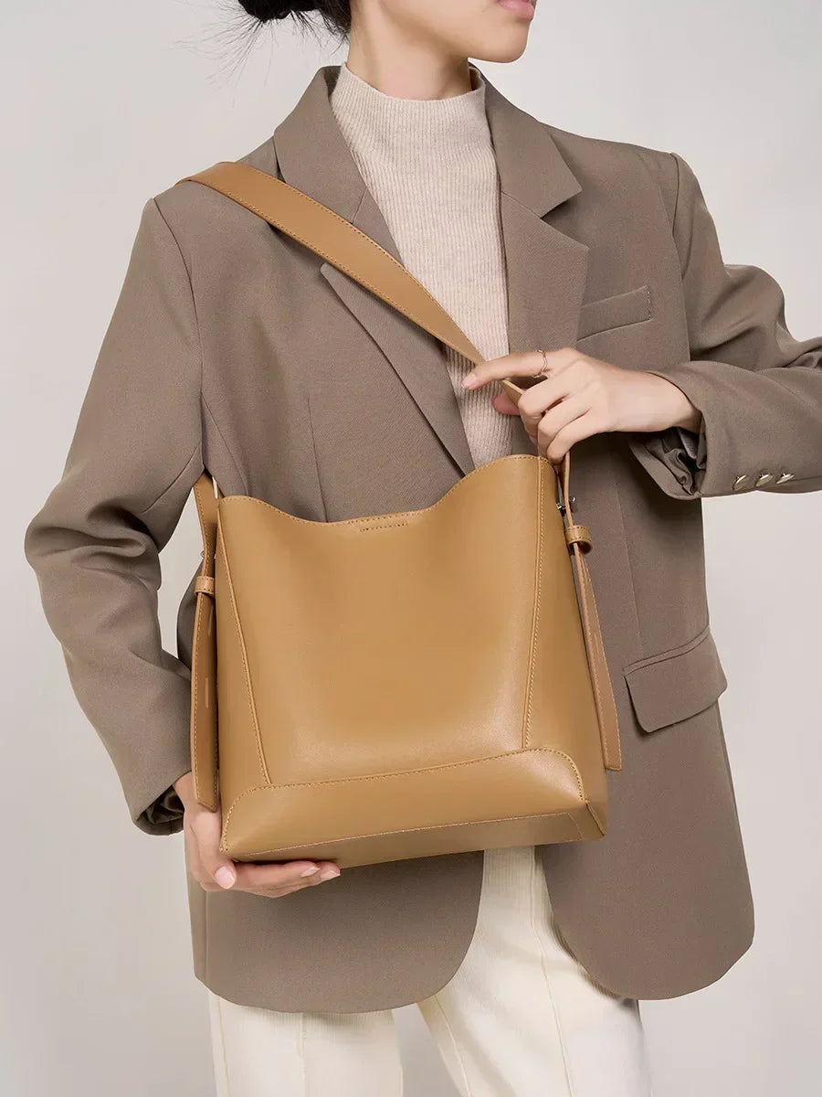 Women's Leather Bag - Penélope