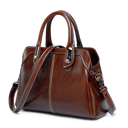 Taísla Leather Bag